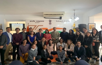 Destellos de las celebraciones del Dia Nacional de la Juventud organizadas por la Embajada en Caracas para conmemorar el aniversario del nacimiento de Swami Vivekananda.